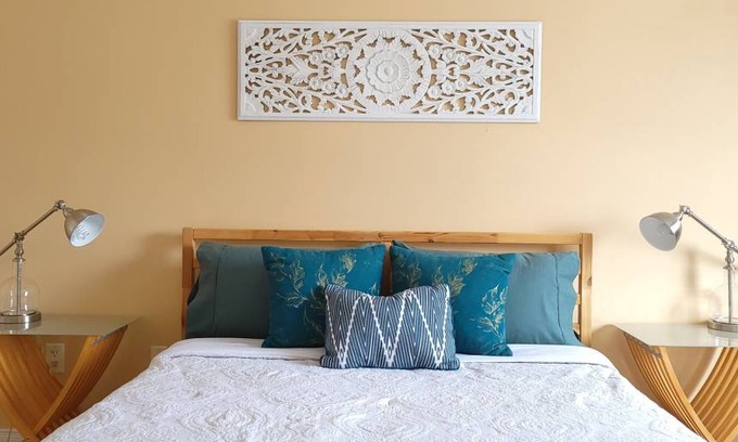Aylmer Resort | Private room ∙ 3 guests