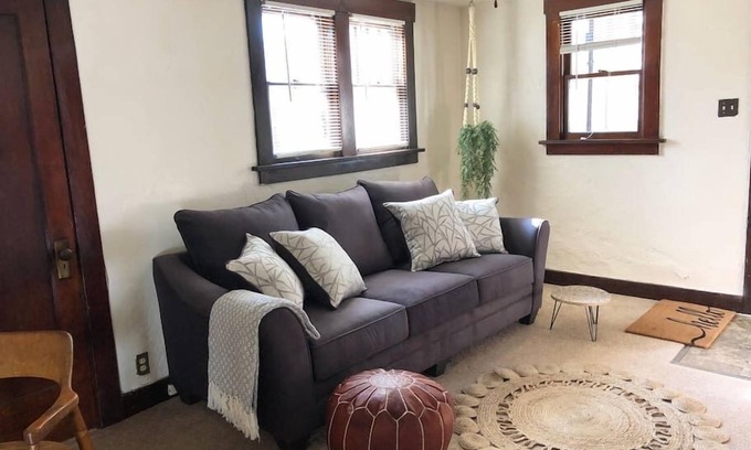 Cheyenne Apartment | Private apartment in the center of Cheyenne