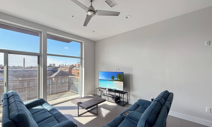 University Park Apartment | Private Balcony at The Hillsborough - Next to NCSU