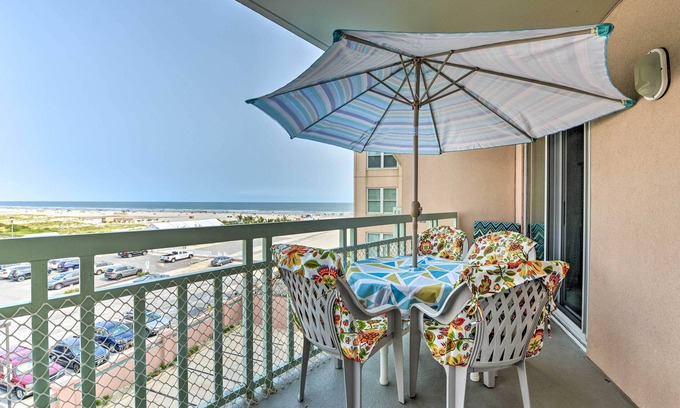 Diamond Beach Condo | Private Beach Access: Wildwood Crest Retreat