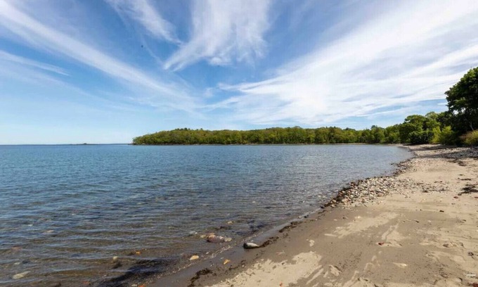 Glen Cove House | Private Beach mins to Camden