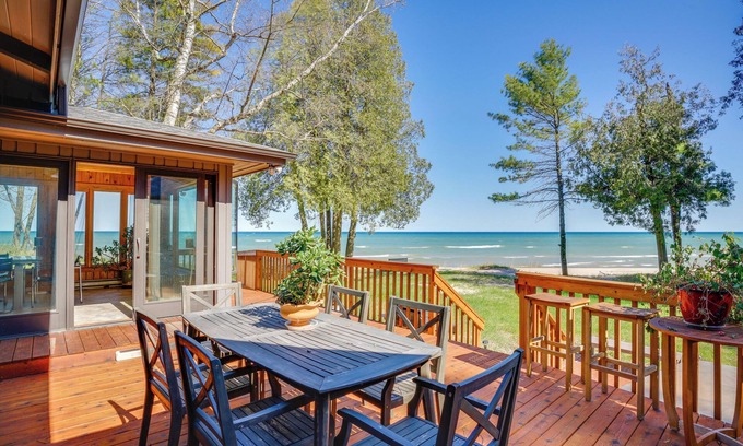 Oostburg House | Private Beach on Lake Michigan: Oostburg Home