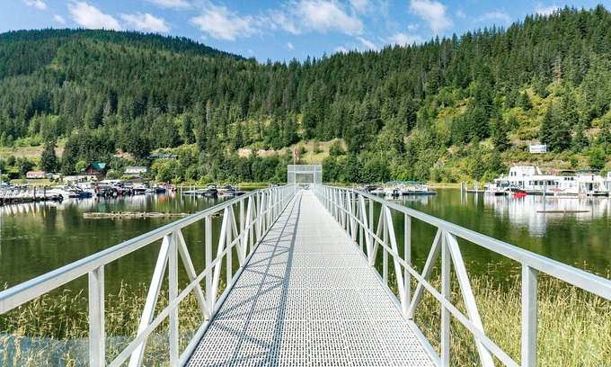 Sicamous Condo | Private Boat Slip, Pool and Hot Tub ~ Downtown Sicamous