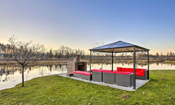 Northeast Michigan House | Private Cadillac Gem w/Kayaks, Hot Tub, Pond, Pool Table and More