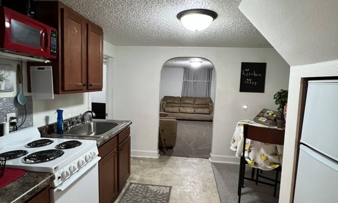 Bismarck Condo | Private Clean Pet Friendly Duplex Near Downtown