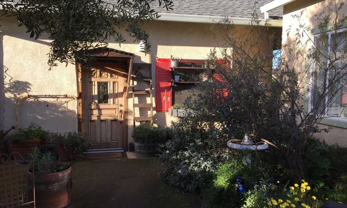 Cupertino House | Private Cottage in Cupertino