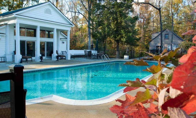 Charles City Cottage | Private Country Retreat with Swimming Pool