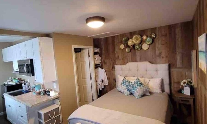 Woodland Apartment | Private country studio, near SMF and UC Davis Campus