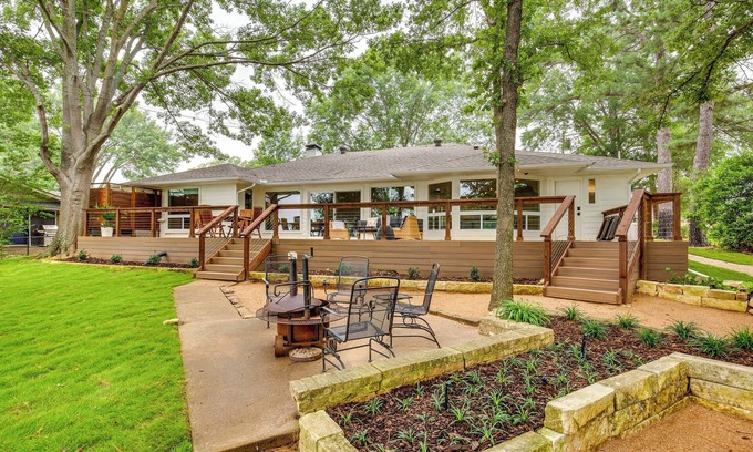 Cedar Creek Reservoir House | Private Dock: Lakefront Enchanted Oaks Retreat