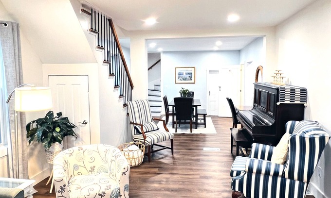 Howard House | Private, family-friendly, home close to Penn State and Bald Eagle State Park.