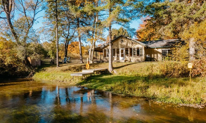 Kaleva Cabin | Private fishing, close to skiing and snowmobiling!