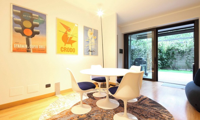 Cagnola Apartment | Private garden near Fiera Milano city, MiCo and CityLife