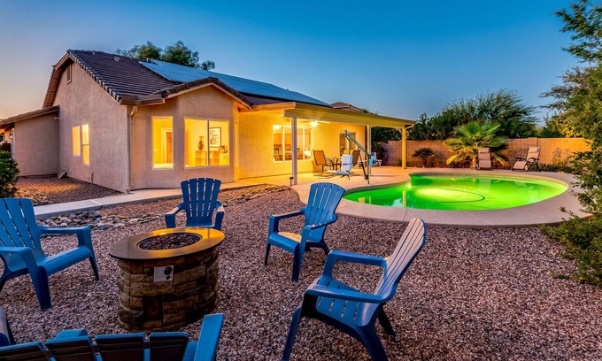 Northwest Ranch House | Private Heated Pool and Firepit Surprise Home! 30 Night minimum!