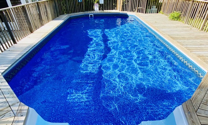 Brewster House | Private Heated Pool, Renovated Luxury 5BD/3BA,A/C, Near Beaches & Nickerson Park