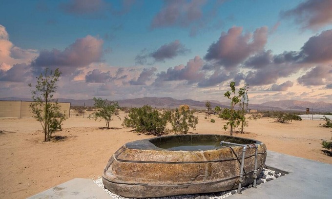 Wonder Valley Cabin | Private Hot Springs Rock tub and Medjool Cabin