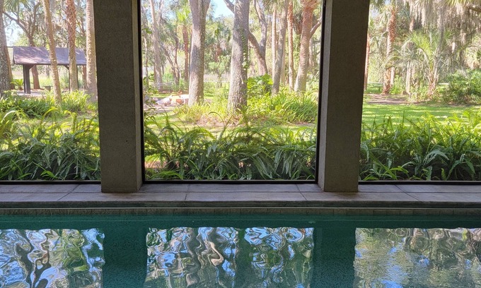 Brunswick Apartment | Private hot tub and seasonally heated pool.