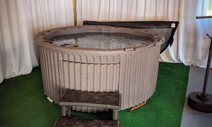 Antrim House | Private Hot Tub Suite