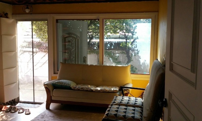 Eunpyeong-gu House | Private house rent with garden