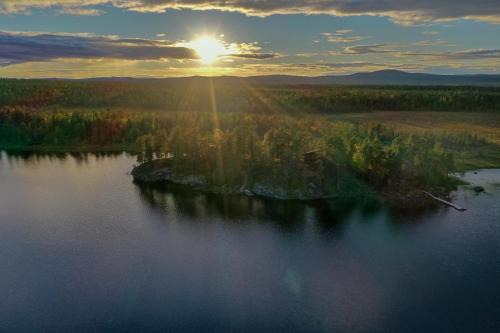 Inari House | Private Island VESI - The White Blue Wilderness Lodge