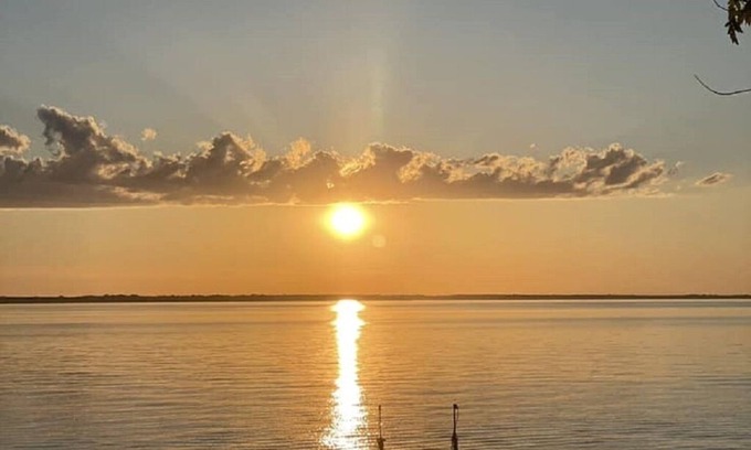 Swanton Cottage | Private Lakefront Cottage w/Spectacular Sunsets!