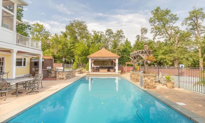 Dayton Other | Private Maryland Farmhouse - Great for Families!