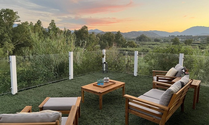 Coin House | Private modern finca/country house