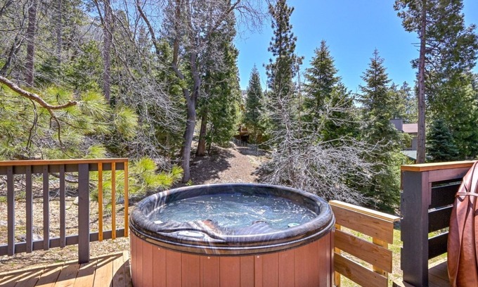 Fern Valley House | Private Mountain Retreat with Scenic Views