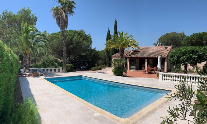La Bouverie House | Private pool in Mediterranean house on the French Riviera