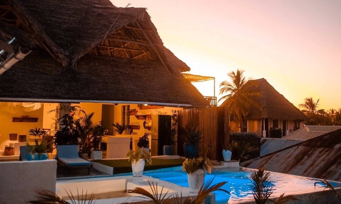 Paje Villa | Private Penthouse stunning rooftop pool Paje Beach