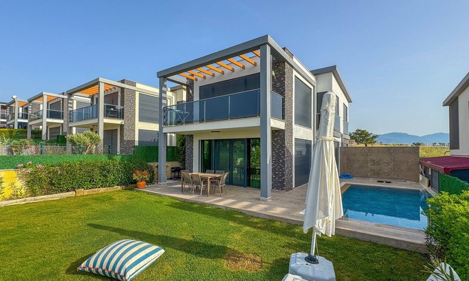 Kadıkalesi Mh. Villa | Private pool and garage