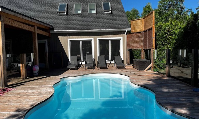 Lac-Saint-Charles Resort | Private room ∙ 2 guests