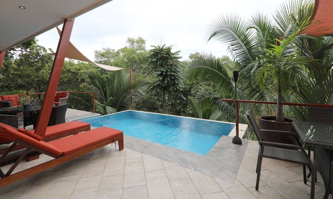 Valle Pura Vida House | PRIVATE RAINFOREST RETREAT CLOSE TO BEACHES, NATIONAL PARK AND FABULOUS DINING