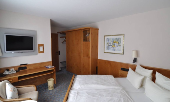 Nagold Resort | Private room ∙ 1 bedroom ∙ 2 guests