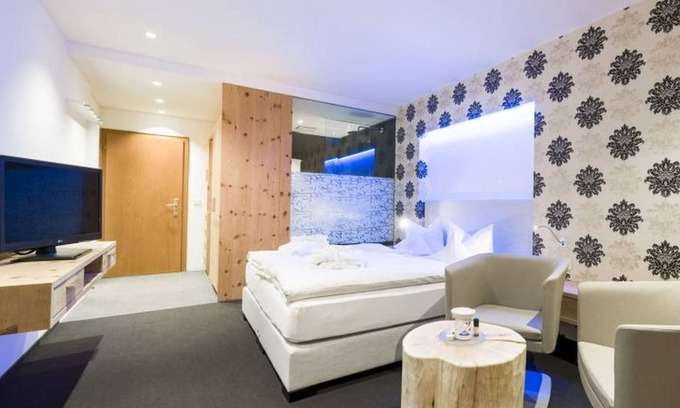Barental Resort | Private room ∙ 1 bedroom ∙ 2 guests