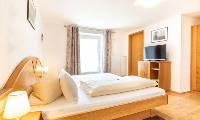 Endenburg Resort | Private room ∙ 2 guests