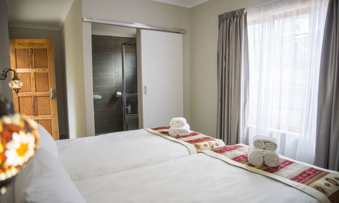 Tsumeb Resort | Private room ∙ 2 guests
