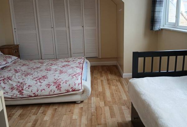 Cliftonville Resort | Private room ∙ 3 guests
