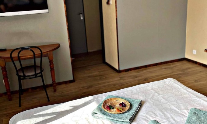 Raddon-et-Chapendu House | Private room