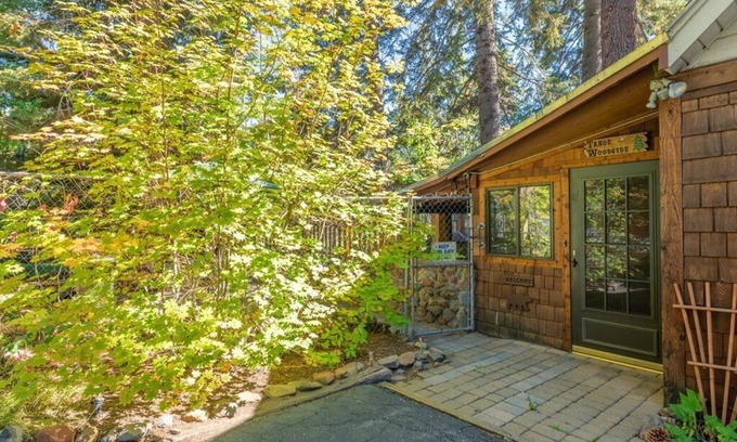 Kings Beach House | Private, Ski & Golf, Close to 4 Ski Areas, Allergy friendly, No pets please