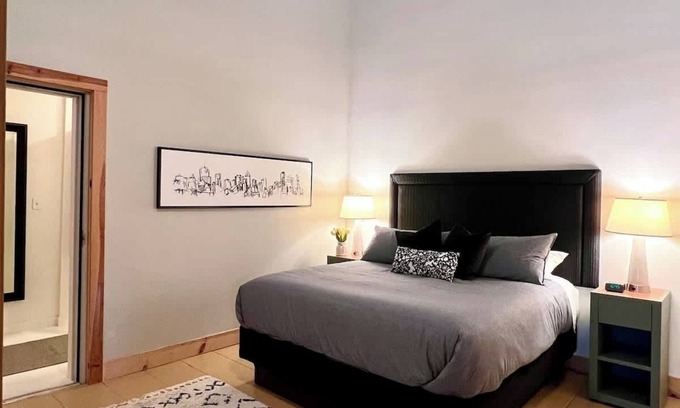 Burnet Apartment | Private Spacious Barndominium