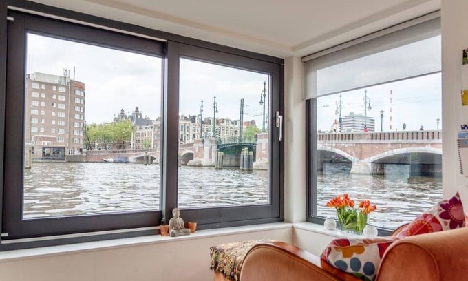 Weesperzijde Boat Rental | Private Studio Houseboat *BEST VIEW* @Amstel