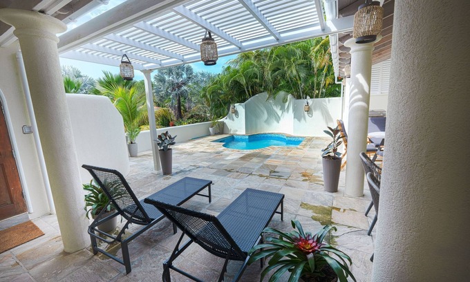 Lance aux Epines Villa | PRIVATE VILLA JACUZZI/POOL/BEACH NEAR: FOR FAMILY OR GROUP/FREE WELCOME DRINK