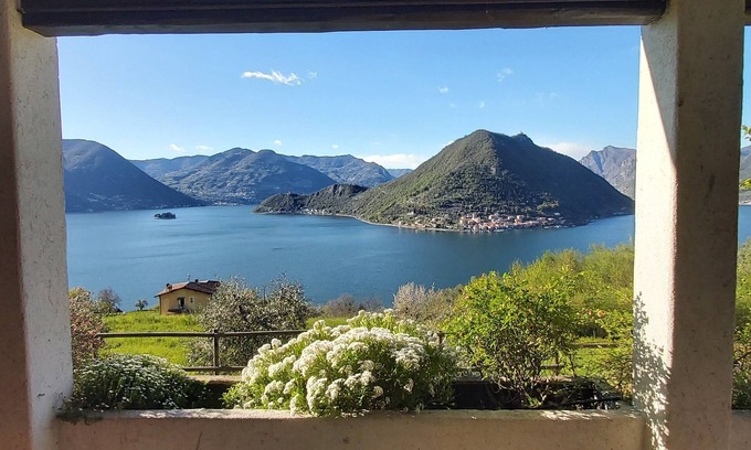 Sulzano Villa | Private villa with breathtaking view of Lake Iseo - Sulzano