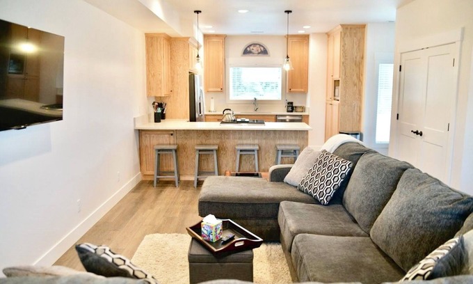 Molalla House | Private Willamette Valley Retreat Near State Park!