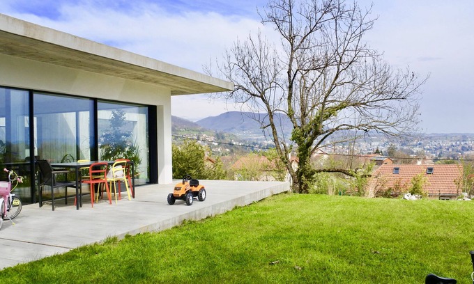 Coublevie House | Proche lac Maison Contemporaine Idéal Famille