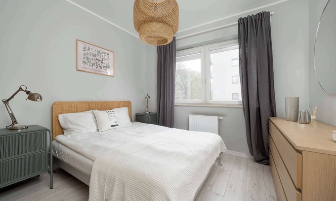 Psie Pole Apartment | Promenades Green | Wrocław | Stylish Apartment | Parking