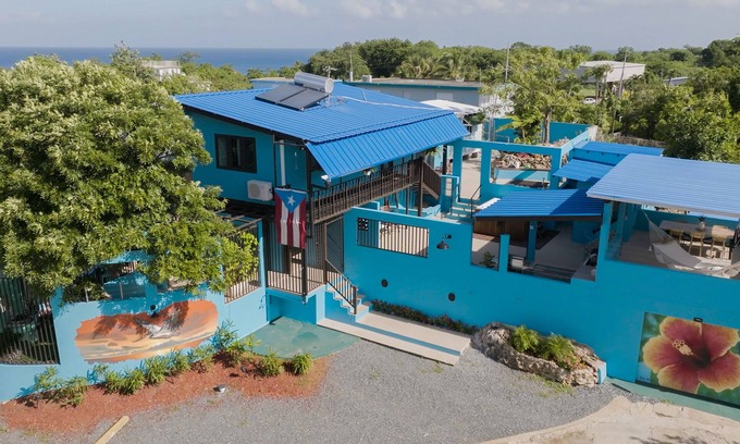 Borinquen House | Property at Crash Boat Beach 8 - 12 pers, perfect for family reunion