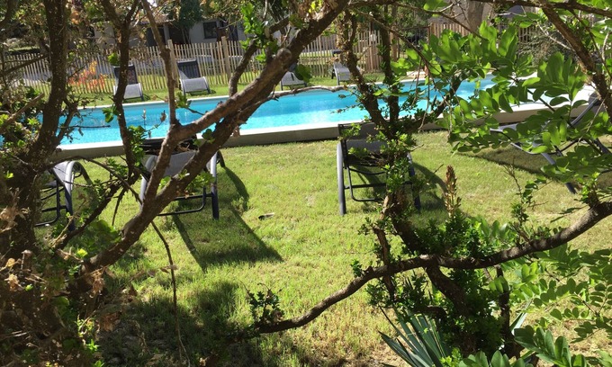 Carcassonne House | Property for 22 pers. at the foot of the cité de Carcassonne swimming pool - free parking