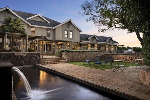 Westdene Hotel | Protea Hotel by Marriott Bloemfontein Willow Lake