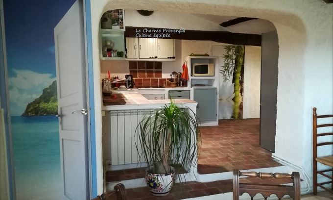Lorgues Apartment | "Provençal charm", Apartment of character, classified 2 *